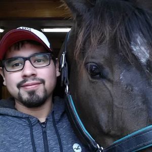 Meet your Posher, Anibal jesús